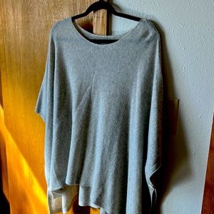 Cashmere Sweater - Poncho/Off the shoulder